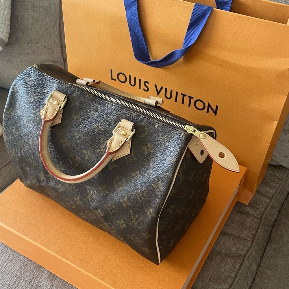 BRAND NEW Louis Vuitton Monogram Speedy 30